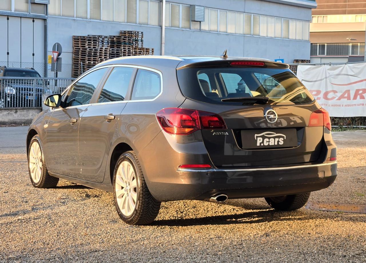 Opel Astra 1.4 Turbo Sports Tourer GPL Cosmo