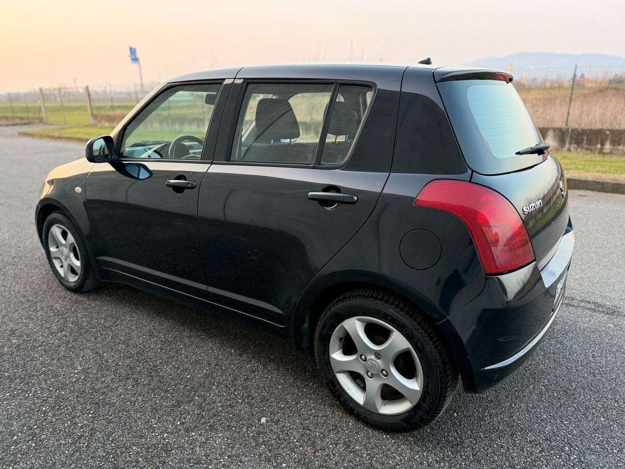 Suzuki Swift 1.3 Benzina 5p. 92cv NEOPATENTATI