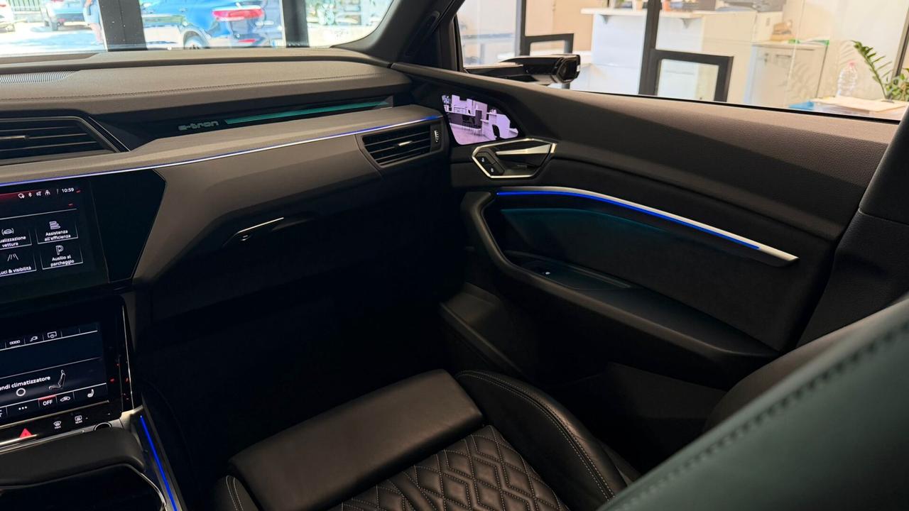 Audi Q8 e-tron SPB 55 quattro S line edition