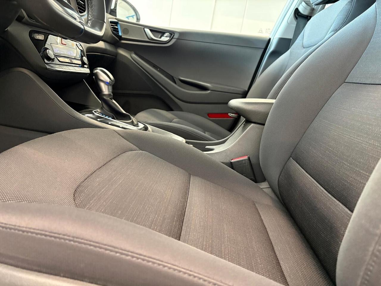Hyundai Ioniq COMFORT 1.6 Hybrid DCT Plus Pack