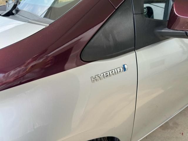 TOYOTA Yaris 1.5 5 POSTI IBRIDA OK NEOPATENTATI BI-COLOR