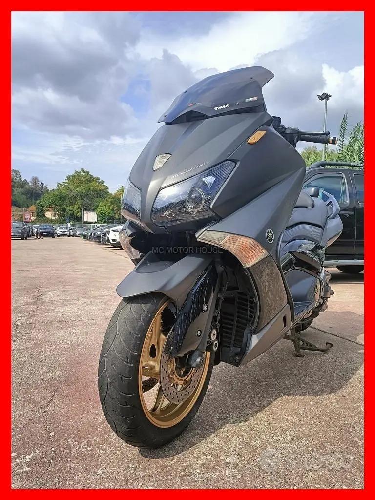 Yamaha t-max 530 +motore da rivedere+0maggi0 casco