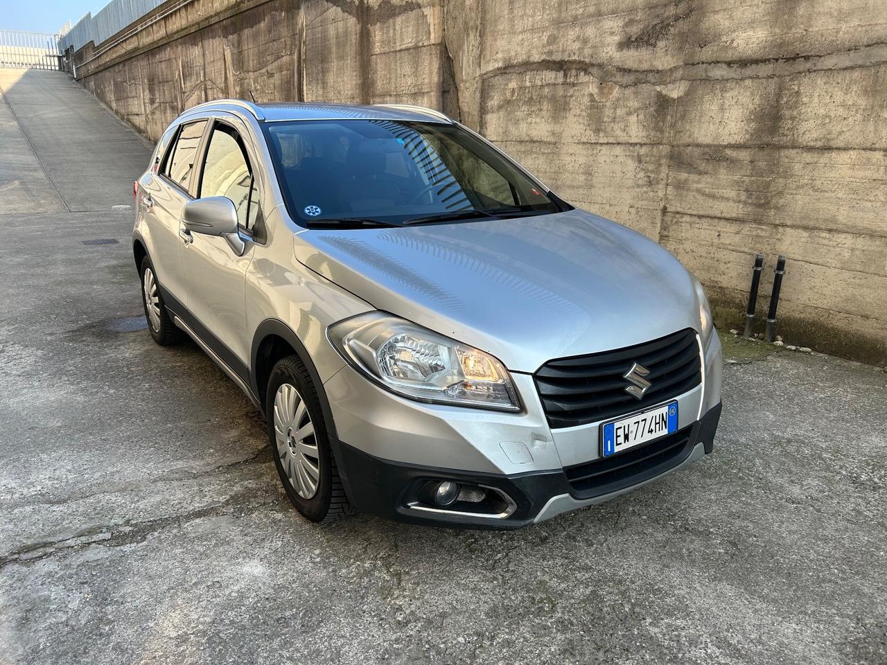 Suzuki S-Cross 1.6 VVT 4WD All Grip Style