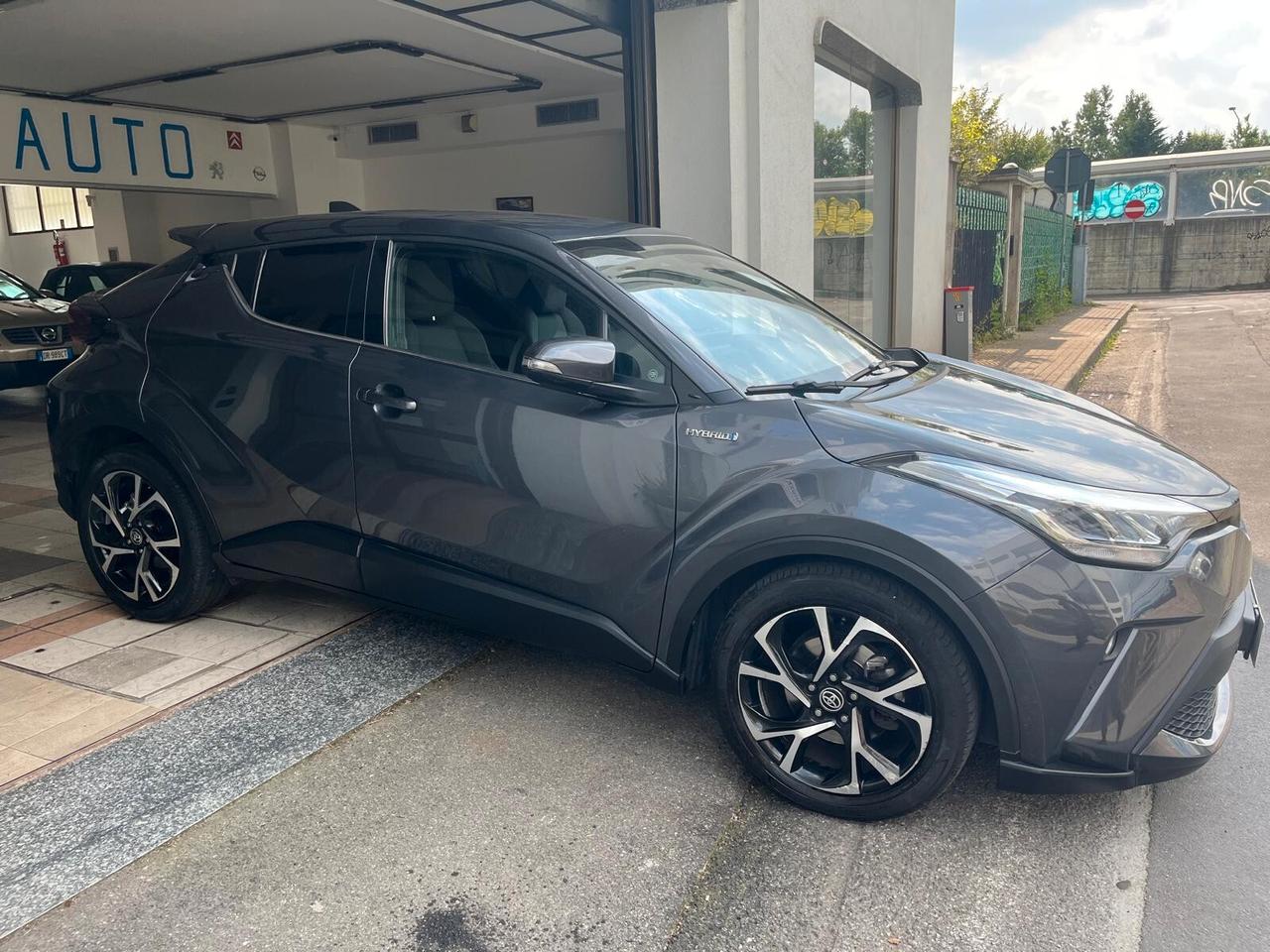 Toyota C-HR 1.8 Hybrid E-CVT Trend ADATTA AI NEOPATENTATI