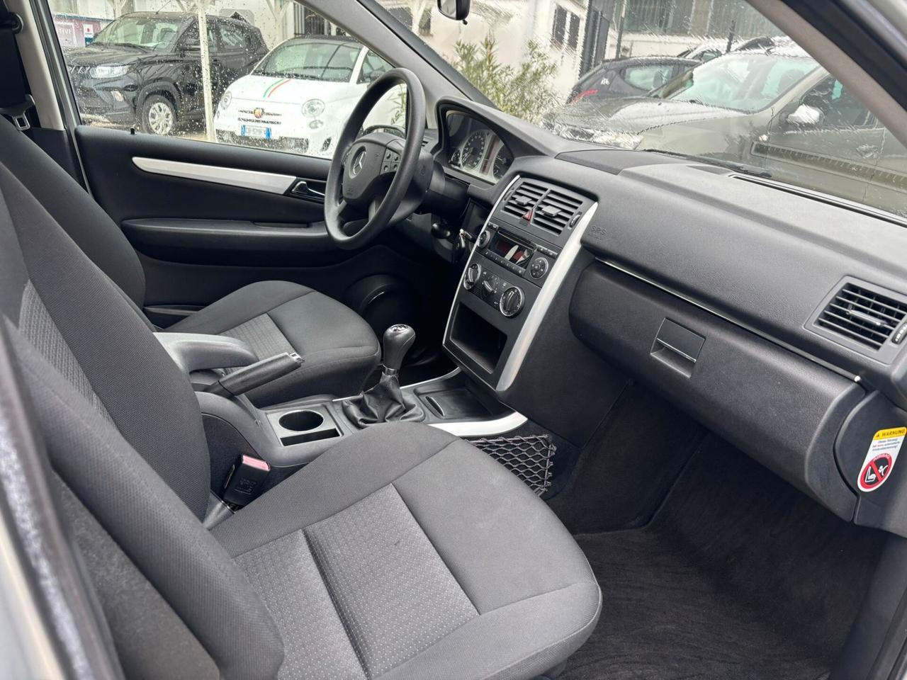 Mercedes-benz B 180 CDI Tua a109€/ Mese