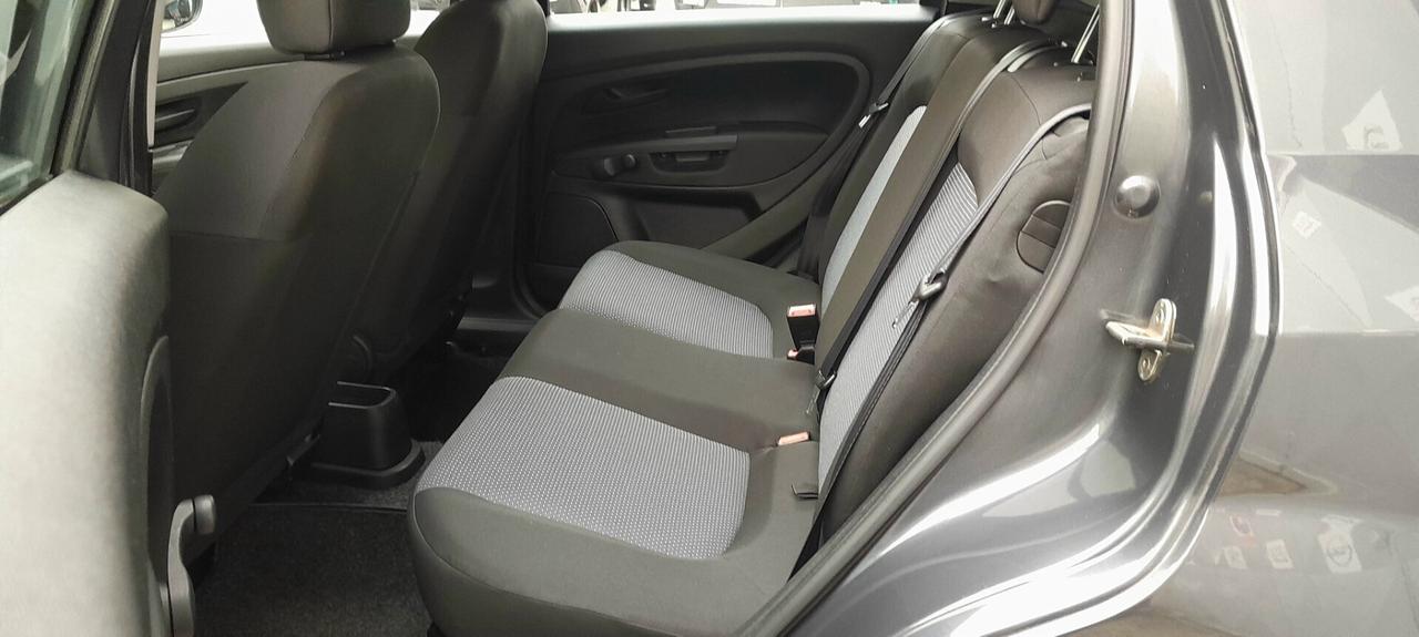 Fiat Grande Punto 1.2 5 porte NeopatentatiOK