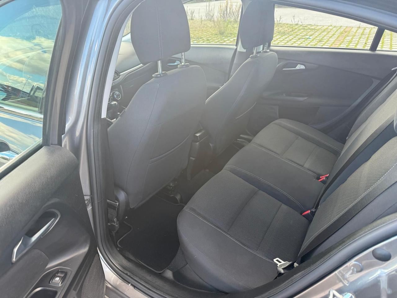 Fiat Tipo 1.6 Mjt S&S 5 porte Lounge