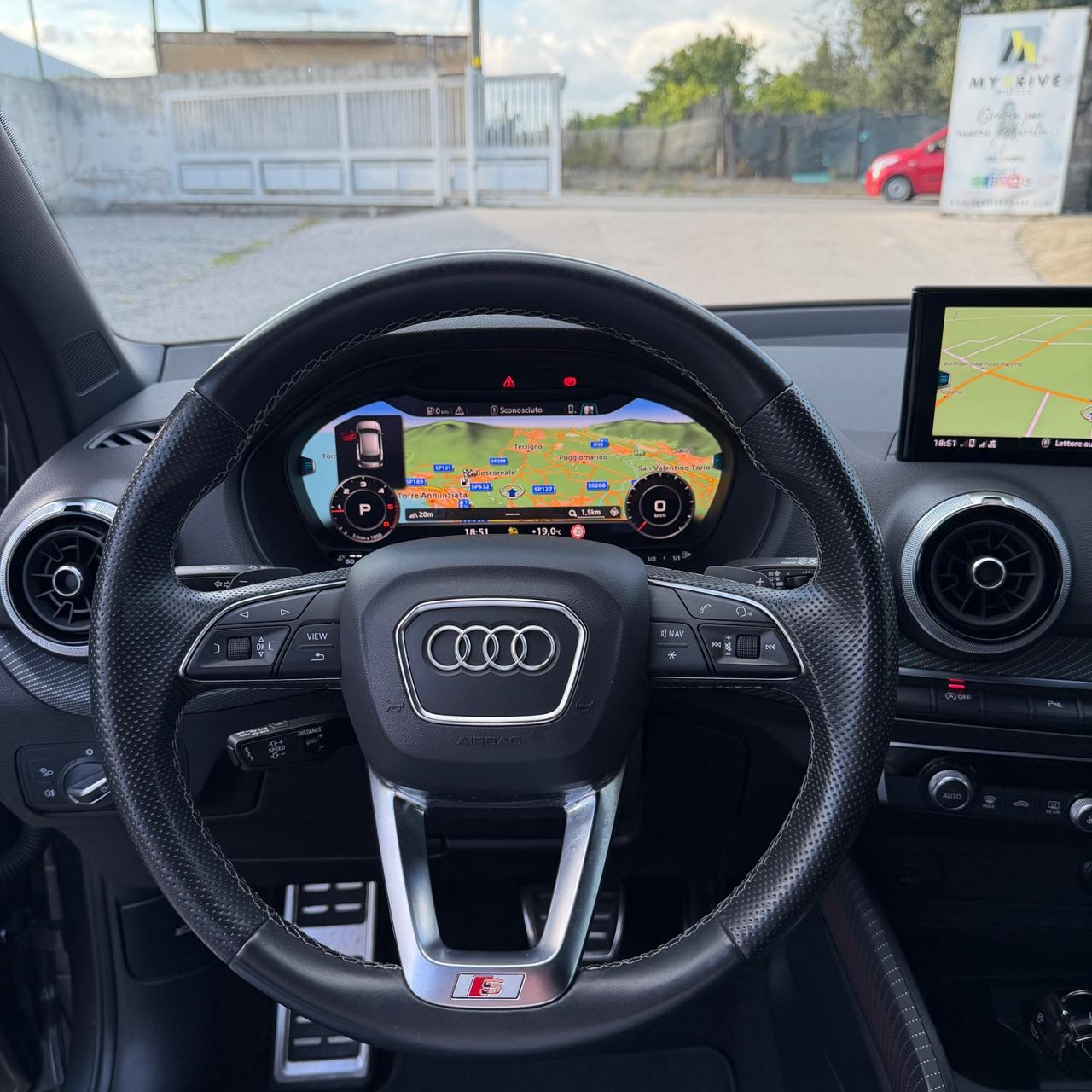 Audi Q2 35 TDI quattro S tronic line Edition