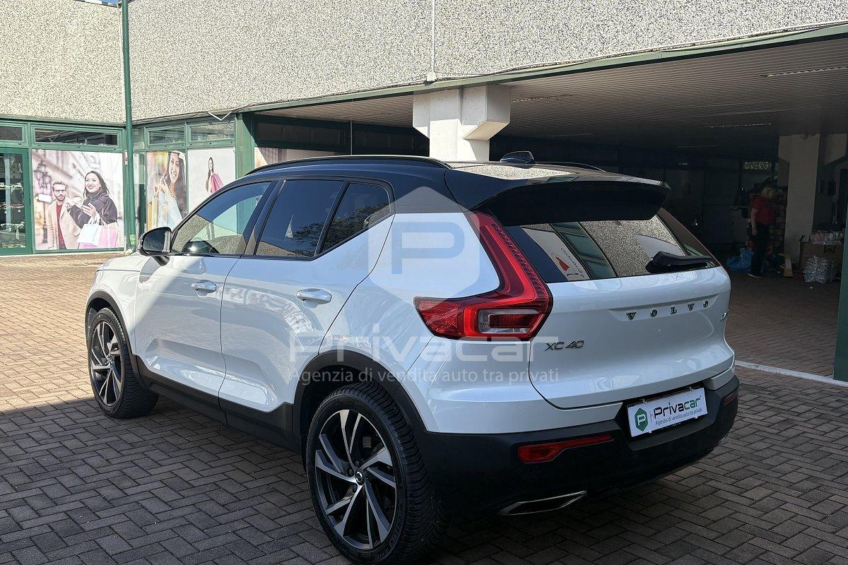VOLVO XC40 D4 AWD Geartronic R-design