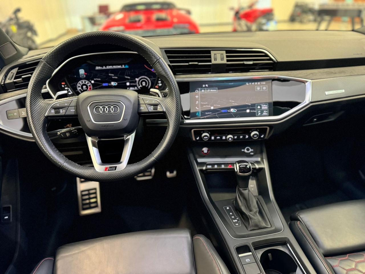 Audi Q3 SPB 45 TFSI quattro S tronic Identity Black