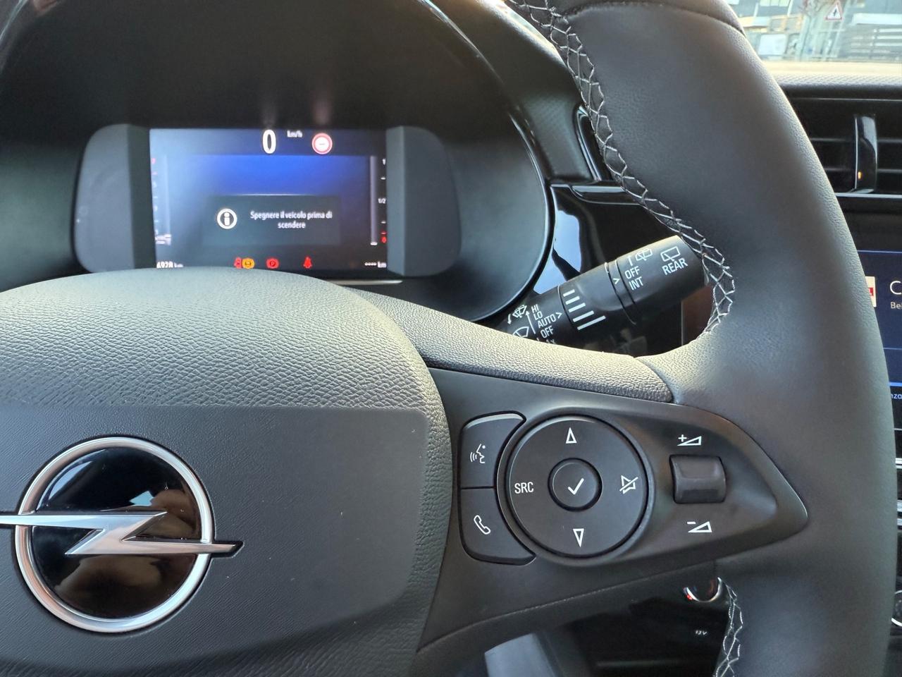 Opel Corsa 1.2 75CV MT5 NEOPATENTATI