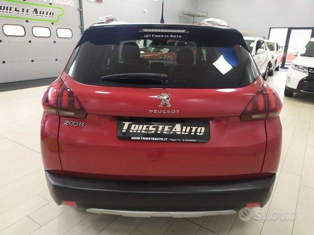 PEUGEOT 2008 1.6 BlueHDi 120 Crossway