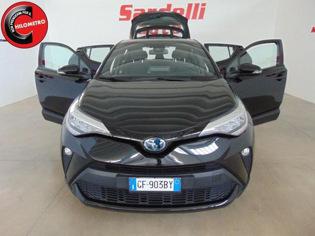 TOYOTA C-HR 1.8 Hybrid E-CVT Business