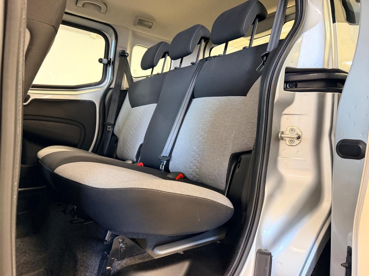 Fiat Qubo 1.4 8V 77 CV Lounge Natural Power