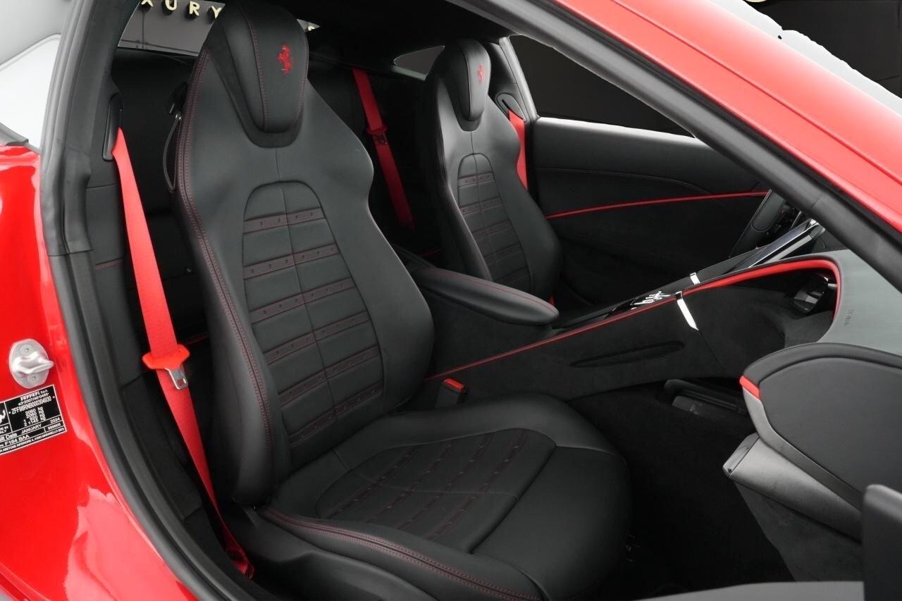 Ferrari Roma Ferrari Roma 3.9 F1 dct SEDILI DAYTONA CARBON