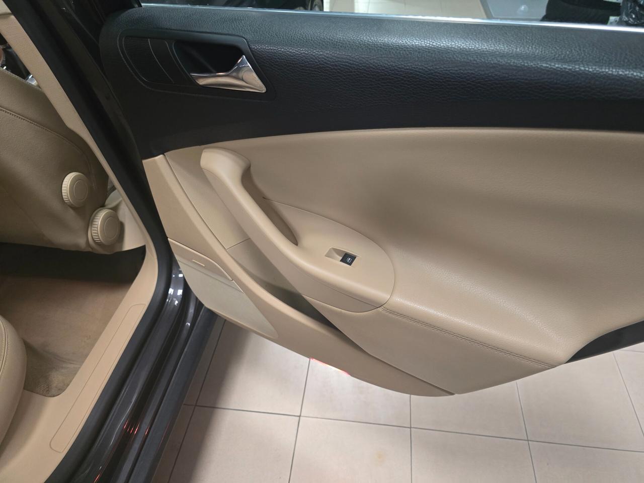 Volkswagen Passat 2.0 TDI DPF Var. Highline