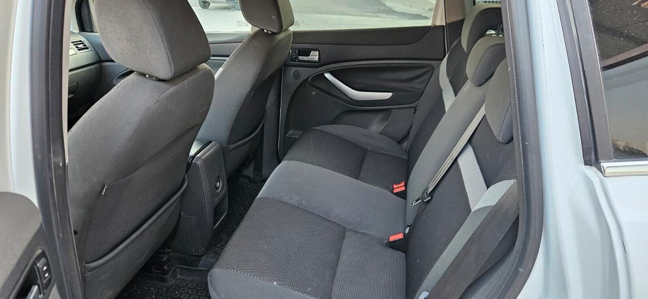 Ford Kuga 2.0 TDCi 163 CV 4WD Titanium DPF