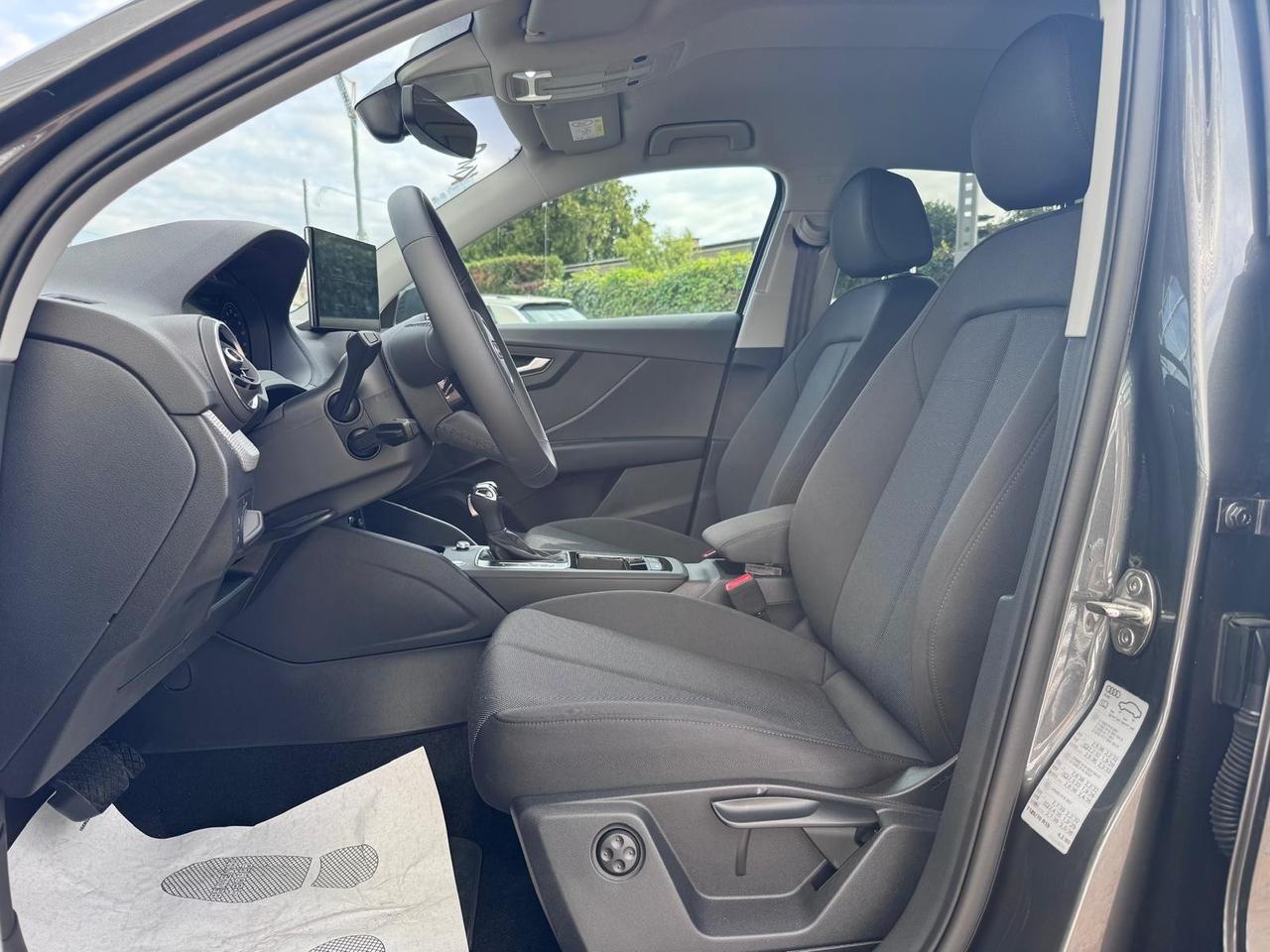 AUDI Q2 35 TDI S-TRONIC S-LINE