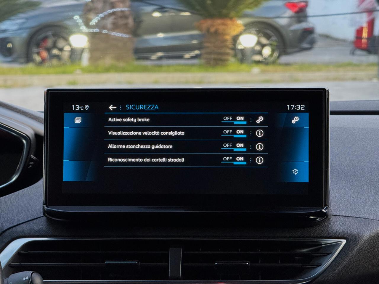 Peugeot 3008 1.5 BlueHDi Active Pack S 131CV