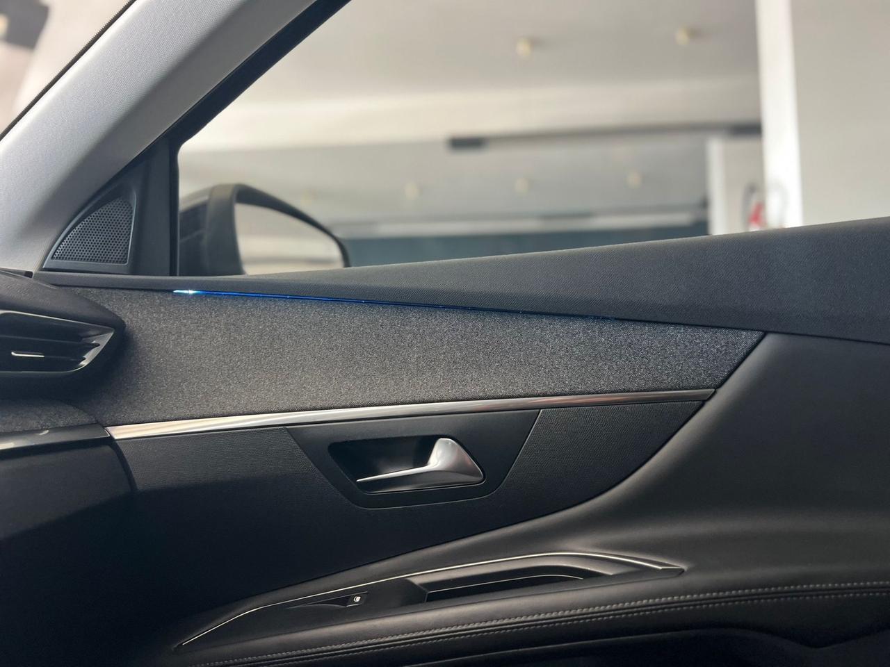 Peugeot 3008 BlueHDi 120 S&S Allure