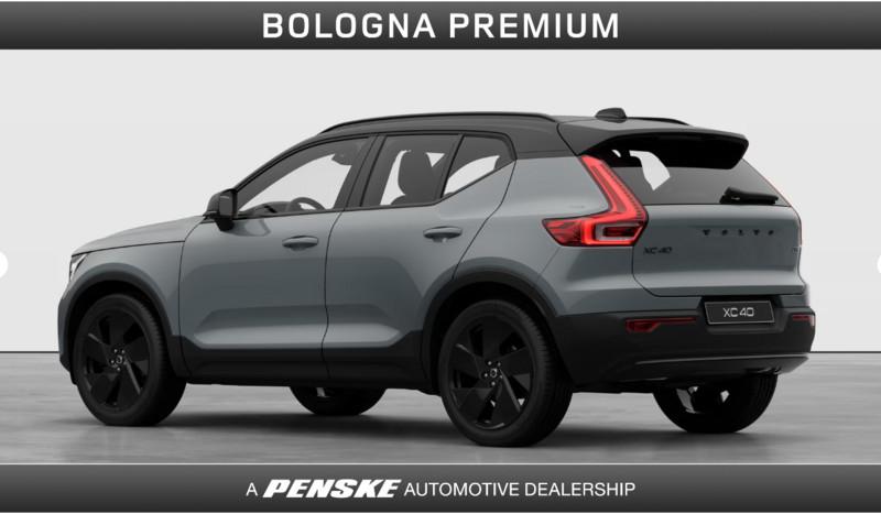 Volvo XC40 B3 automatico Plus Black Edition