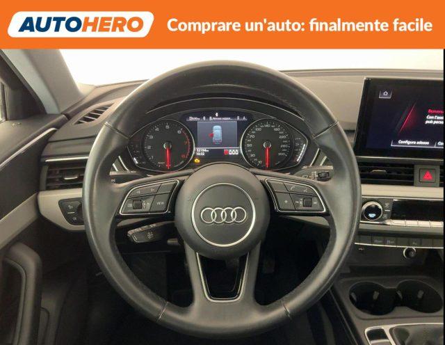 AUDI A4 35 TFSI Business Advanced