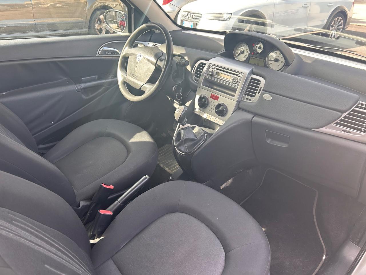Lancia Ypsilon 1200 benzina