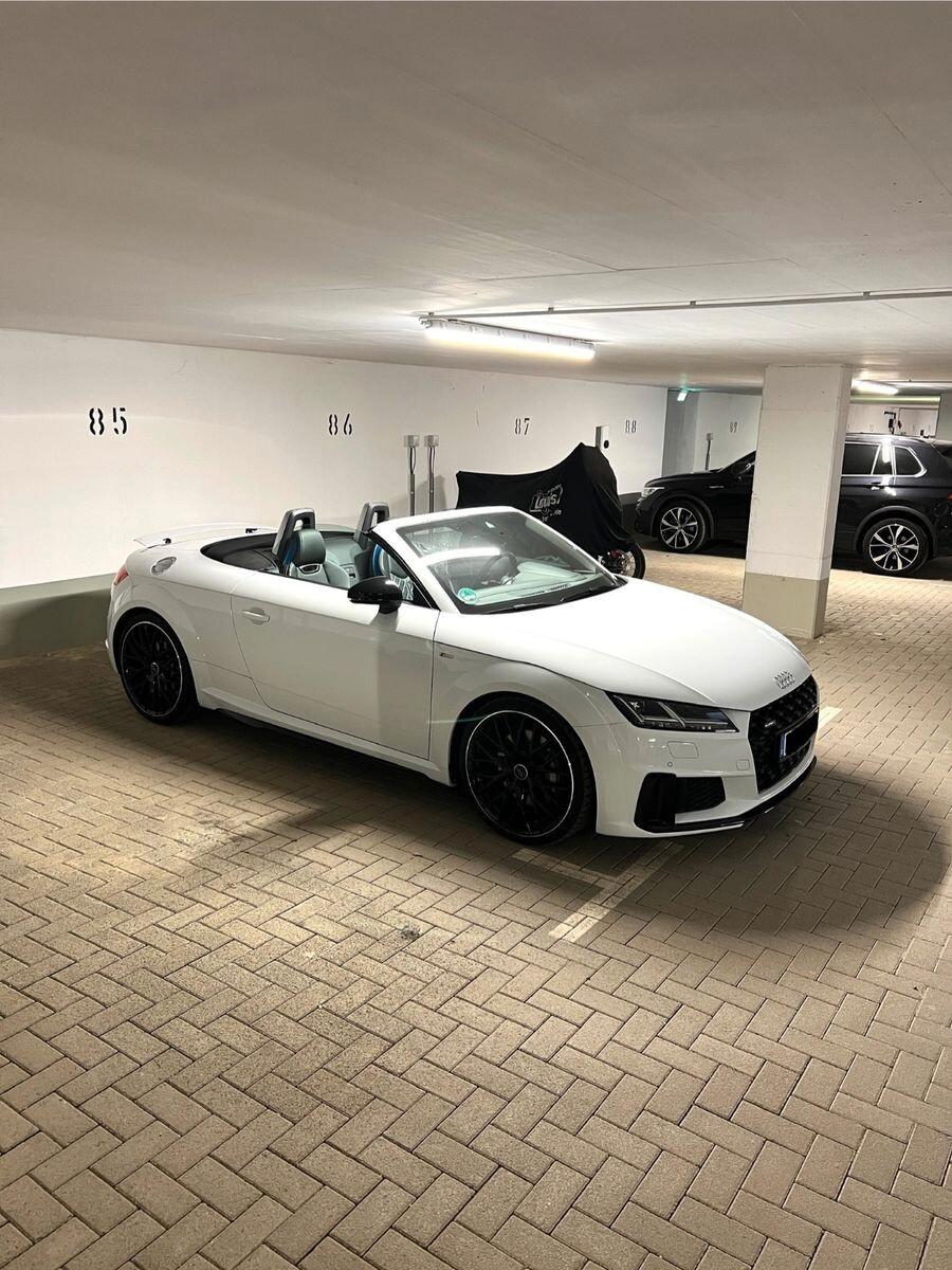 Audi TT Roadster 45 TFSI quattro S tronic PELLE - 20"