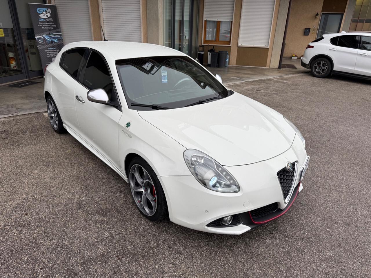 Alfa Romeo Giulietta 2.0 JTDm-2 175 CV TCT Quadrifoglio