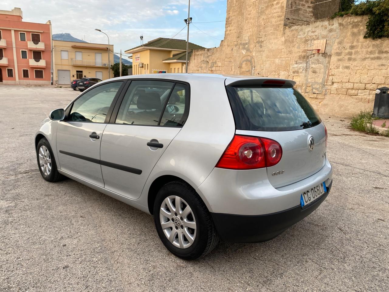 Volkswagen Golf 1.9 TDI 5p. Comfortline