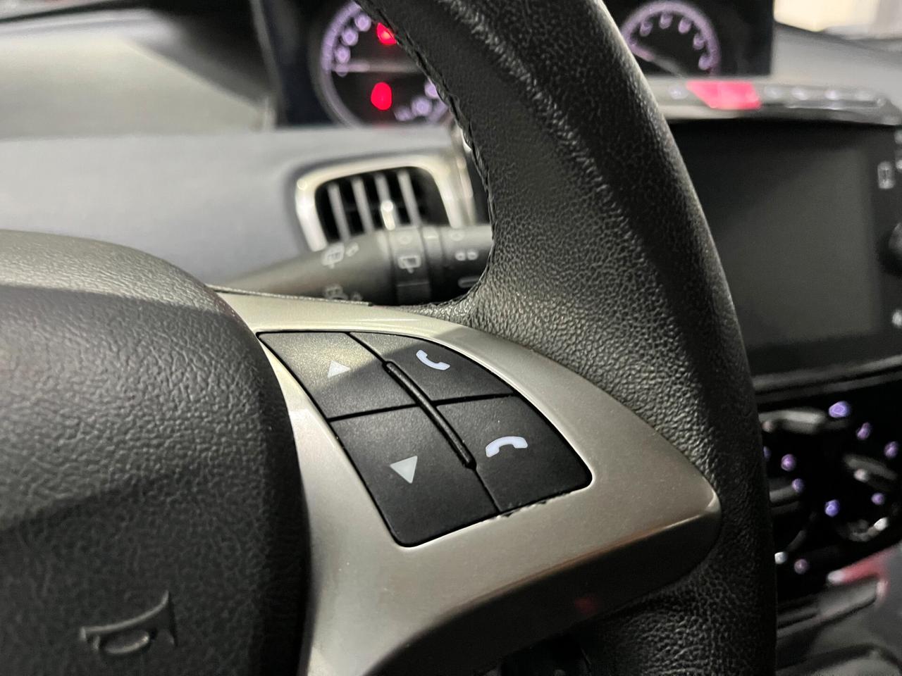 Lancia Ypsilon 1.0 Hybrid Gold KM 56.600 - 2022