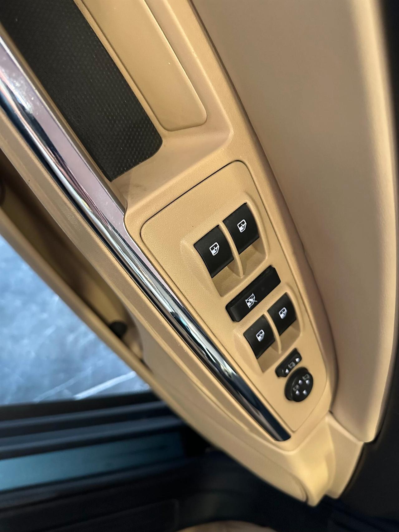 Lancia Delta 1.6 MJT DPF Gold
