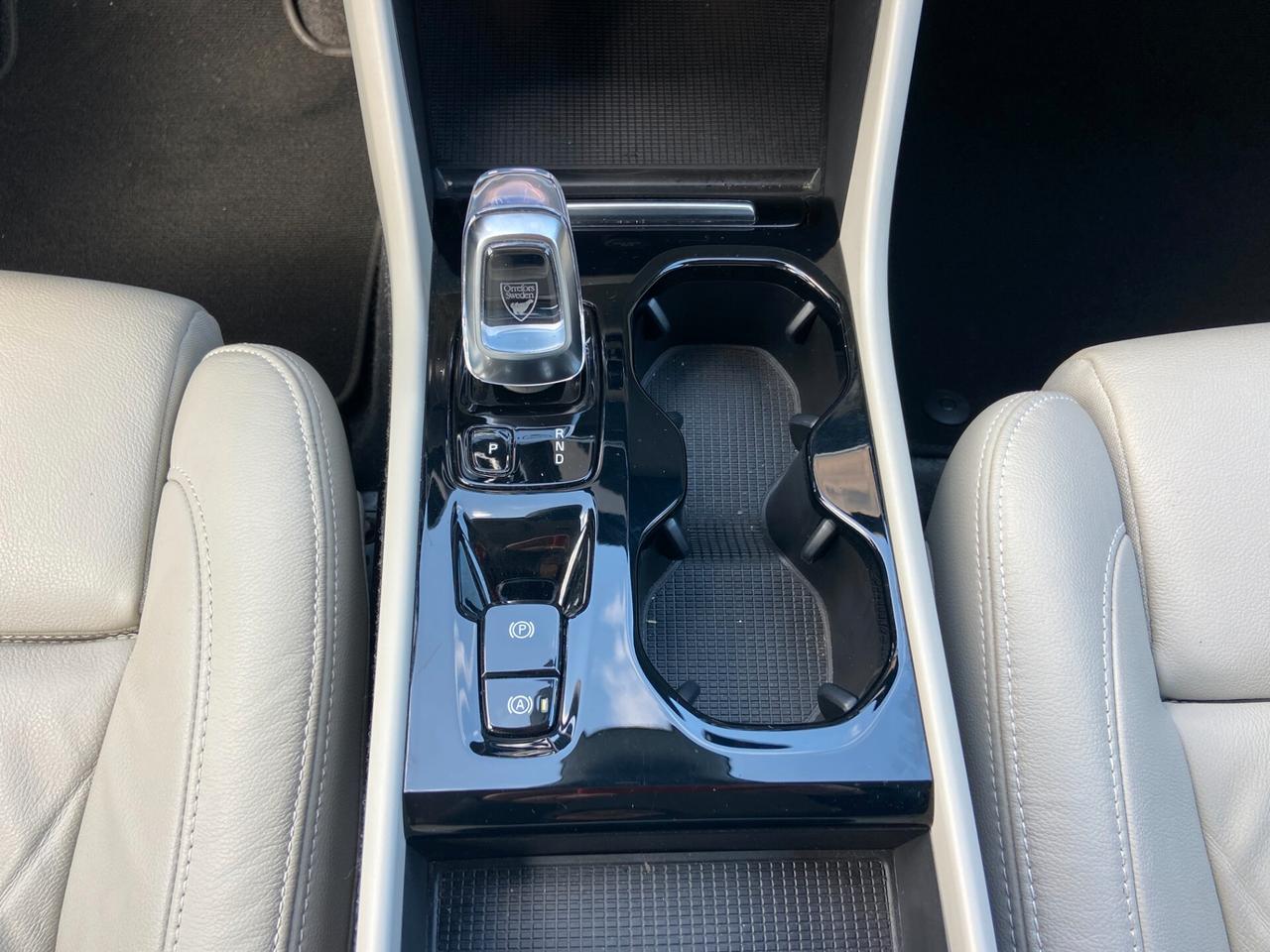 Volvo XC40 1.5 t5 phev Inscription auto my21