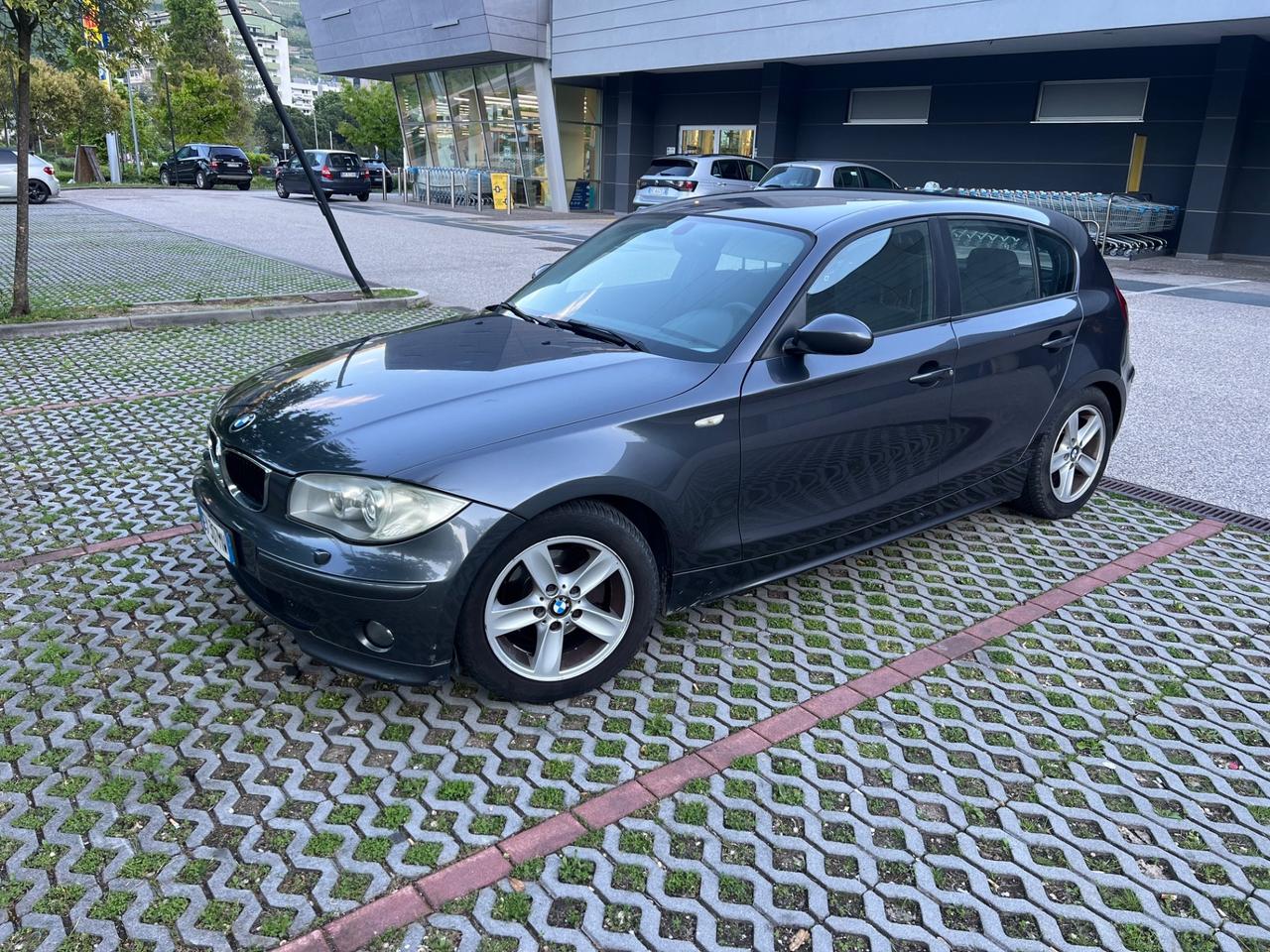 Bmw 118 118d cat 5 porte Attiva
