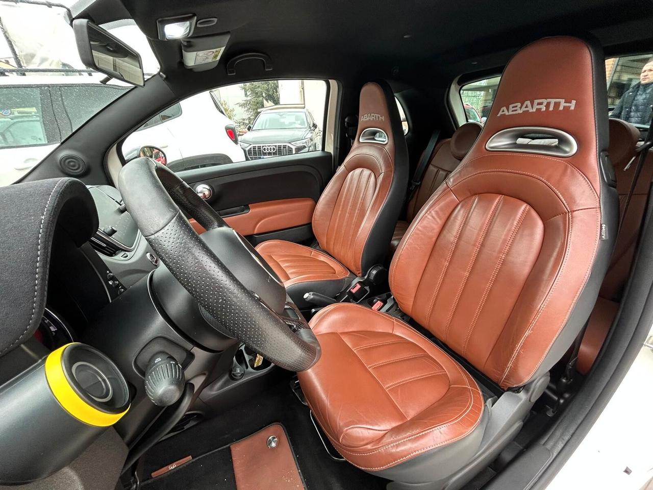 Abarth 595 1.4 Turbo T-Jet 180 CV Competizione