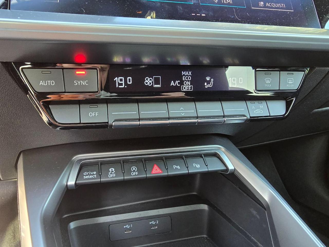 AUDI S3 Sedan TFSI 310 CV quattro S tronic sport attitude