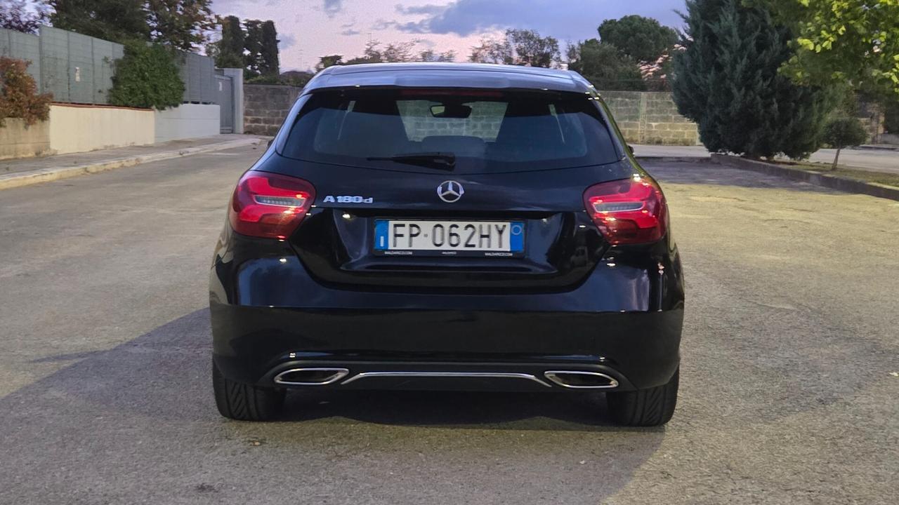 Mercedes-benz A 180 d Premium