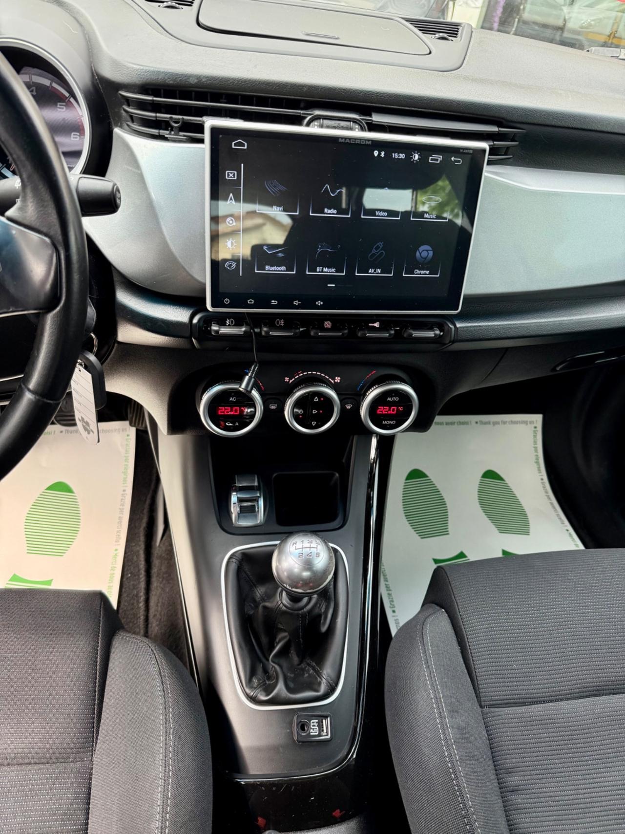 Alfa Romeo Giulietta 1.6 JTDm-2 Progression g.traino Ok NEOPATENTATI