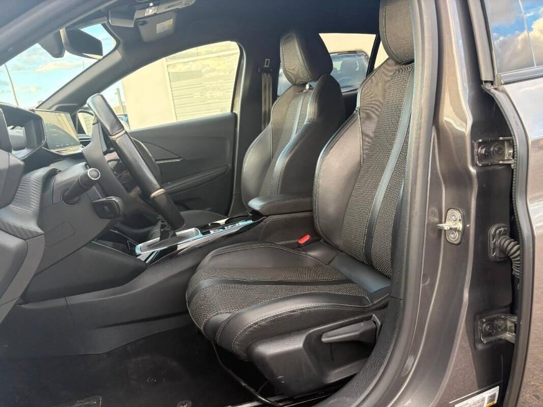 Peugeot 208 PureTech 100 Stop&Start 5 porte GT