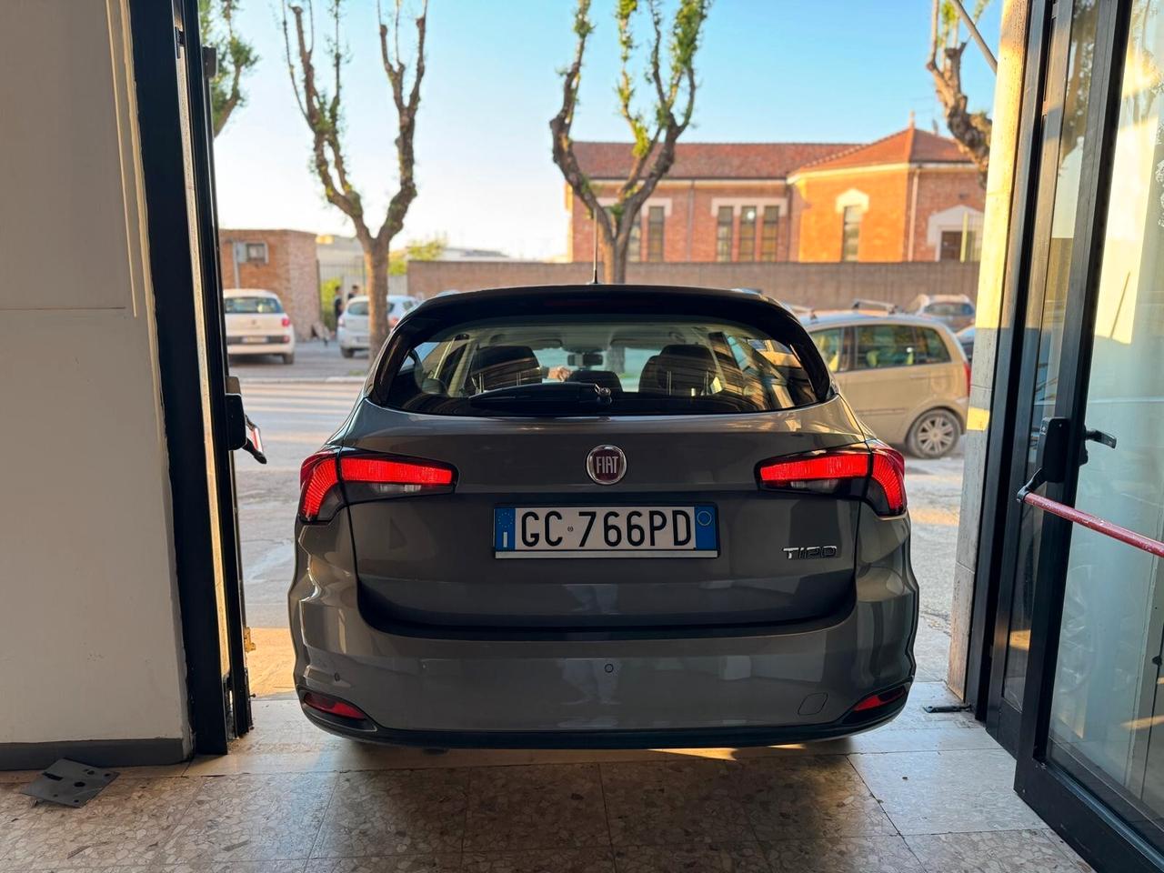 Fiat Tipo 1.6 Mjt S&S SW full optinoal