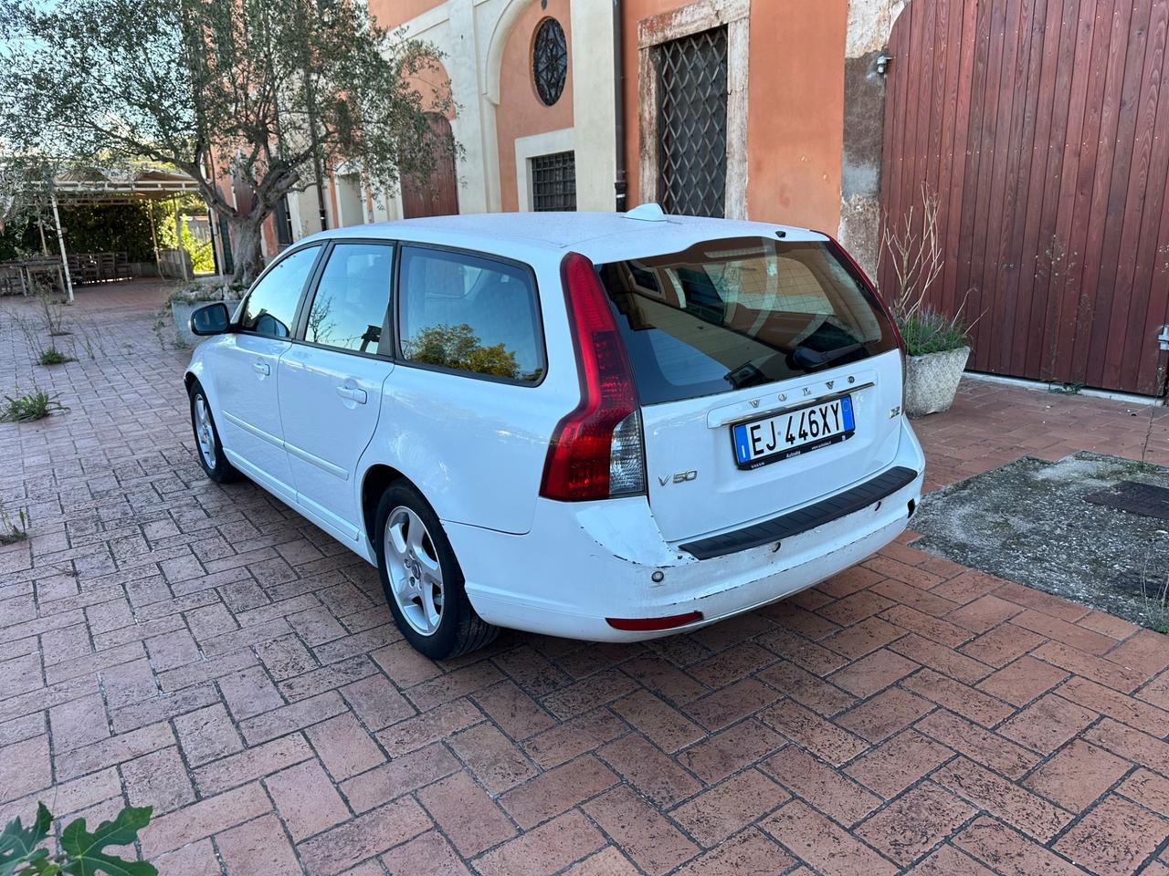 Volvo V50 D4 Geartronic Kinetic
