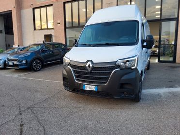 Renault Master T35 2.3 dCi 135