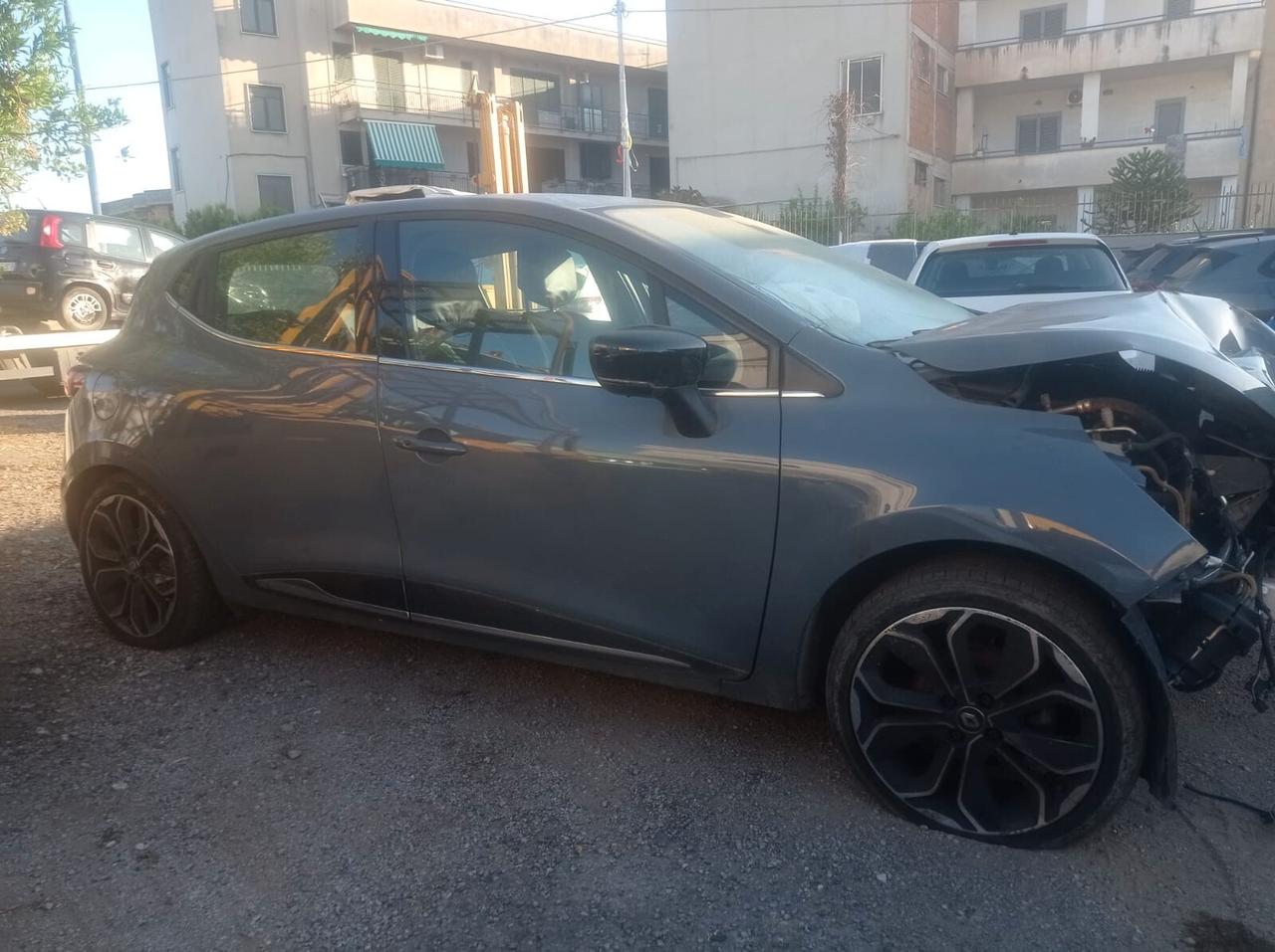 Renault Clio dCi 8V 75 CV Moschino Intens-2019