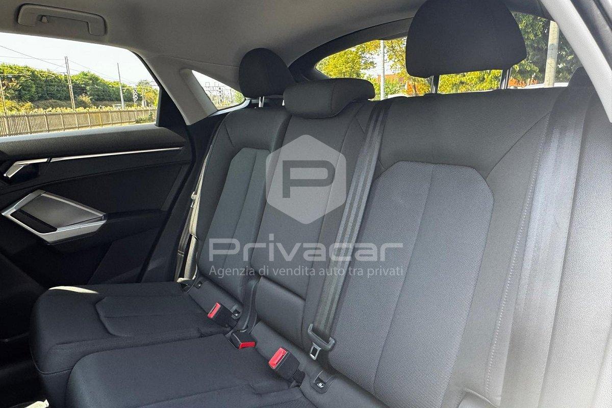 AUDI Q3 SPB 35 TFSI S line edition