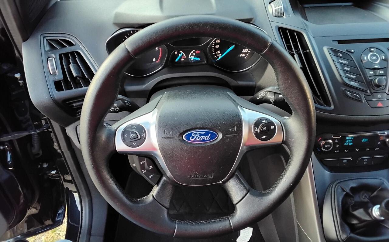Ford Kuga 2.0 TDCI 120 CV 2WD Titanium
