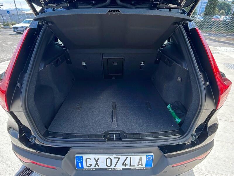 Volvo XC40 B3 automatico Ultra Black Edition