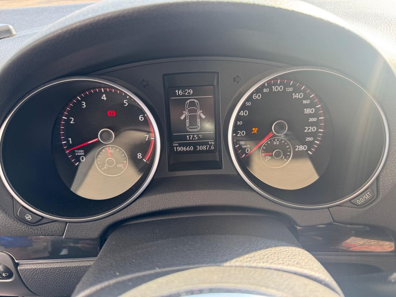 Volkswagen Golf GTI 2.0 GTI #10530