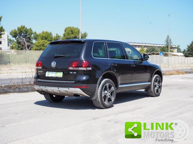 VOLKSWAGEN Touareg 3.0/240CV V6 TDI DPF tip. Executive