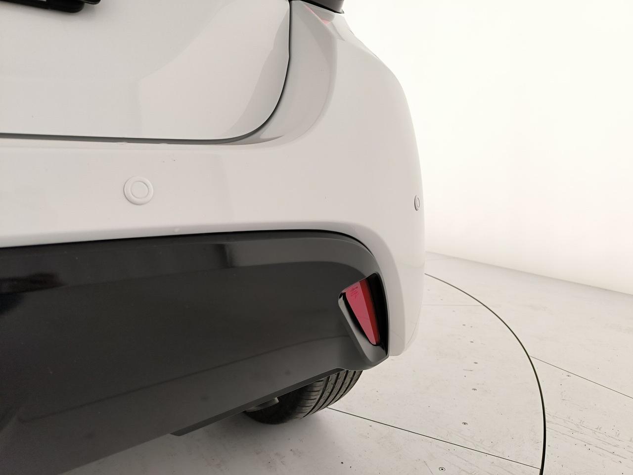 Toyota Yaris 1.5h lounge