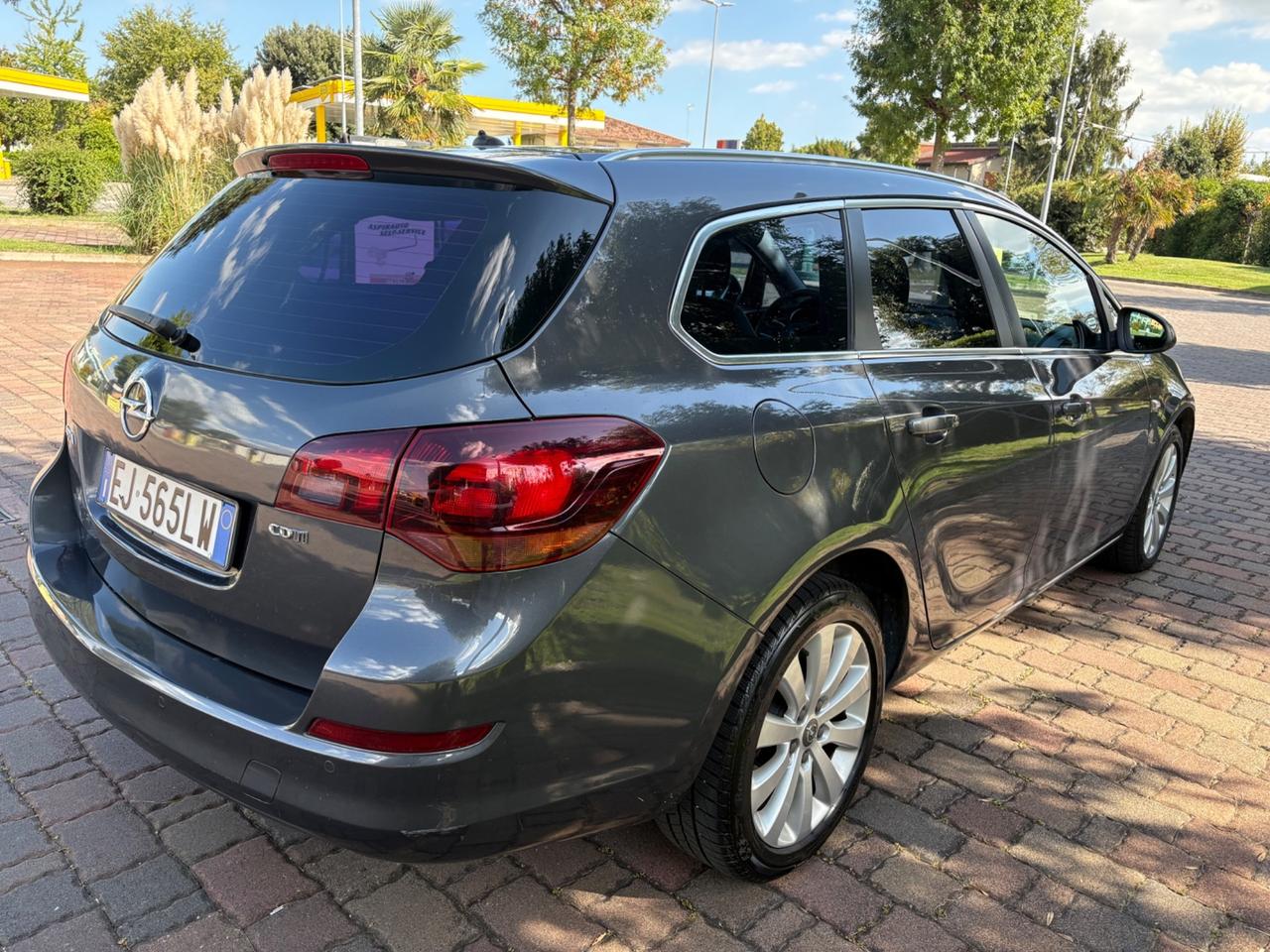 Opel Astra 1.7 CDTI 125CV Sports Tourer Cosmo